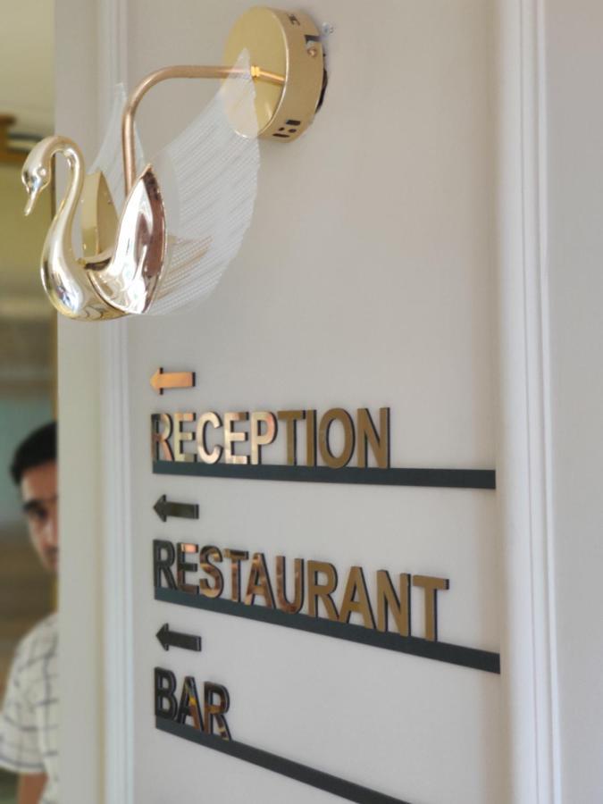 Renest Calangute Goa Hotel Kültér fotó