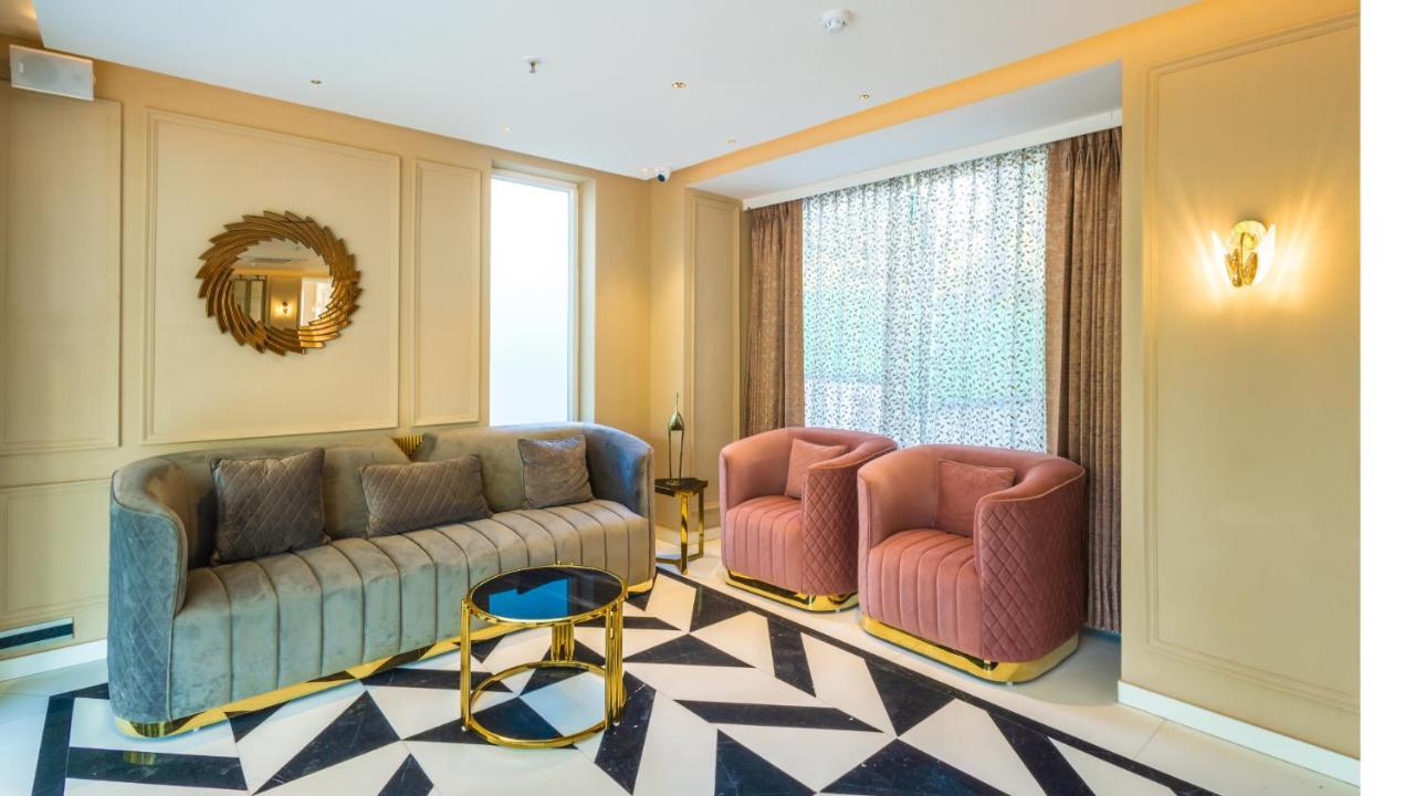 Renest Calangute Goa Hotel Kültér fotó
