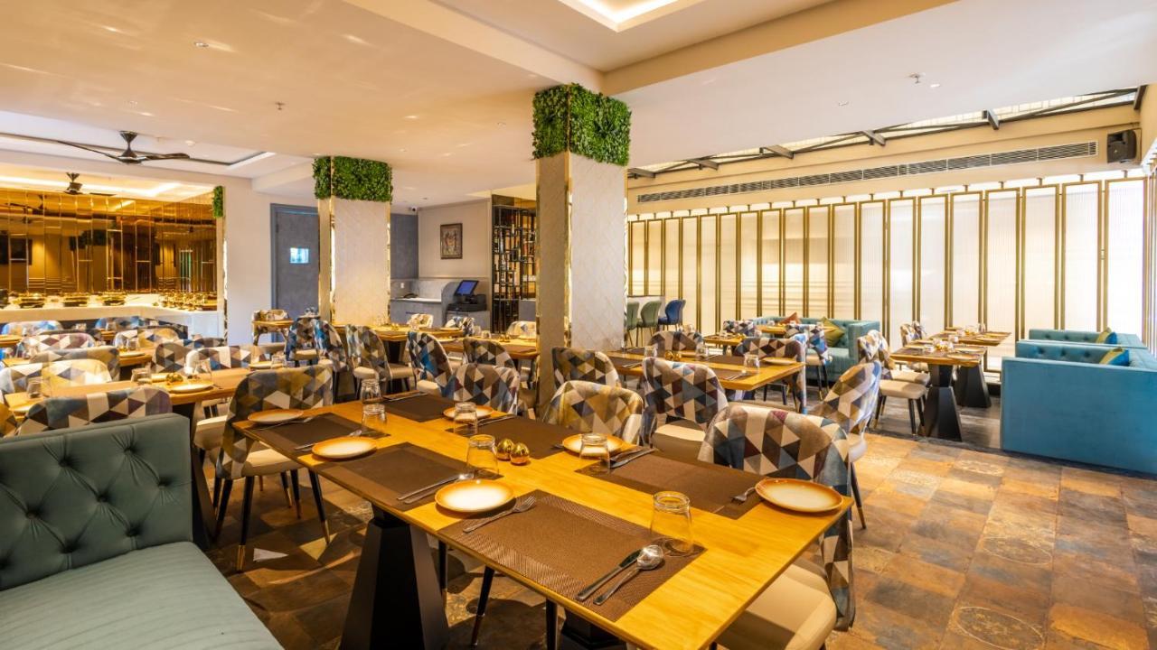 Renest Calangute Goa Hotel Kültér fotó