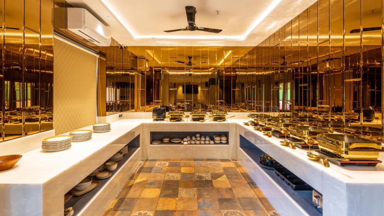 Renest Calangute Goa Hotel Kültér fotó